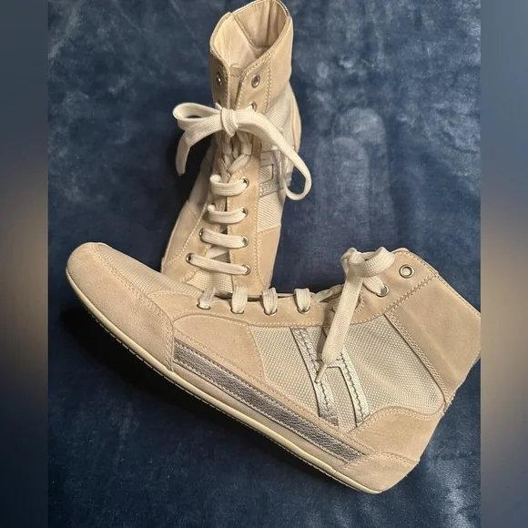Hogan Women’s High-Top Sneakers 41 Beige-Grey Suede Silver Logo - Picture 3 of 13